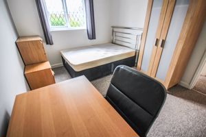 Photo 21- click for photo gallery